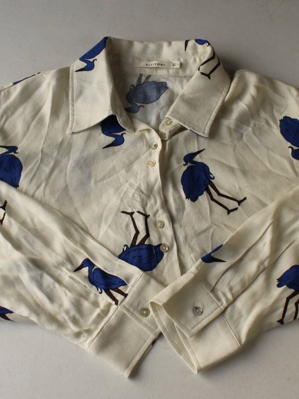 Ellison L Off White & Blue Crane Bird Print Button Down